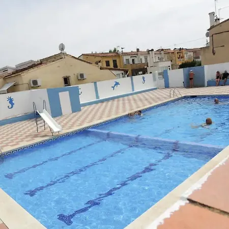 Casa Con Jardin Enjoy Dom wakacyjny Empuriabrava