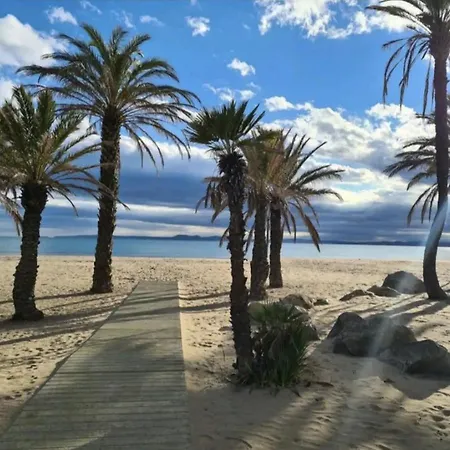 Dom wakacyjny Casa Con Jardin Enjoy Empuriabrava