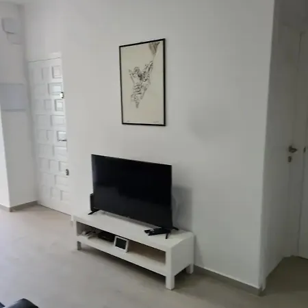 Casa Con Jardin Enjoy